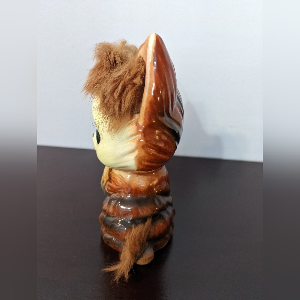 Vintage Japanese Furry Kitsch Cat Figurine - Picture 4 of 8
